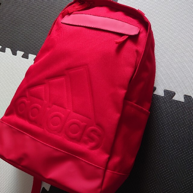 adidas(アディダス)のアディダス　adidasリュックサック　バックパック レディースのバッグ(リュック/バックパック)の商品写真