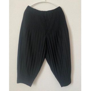 PLEATS PLEASE ISSEY MIYAKE(パンツ)のフリマアイテム一覧 PLEATS PLEASE ISSEY MIYAKE(パンツ)のフリマアイテム一覧