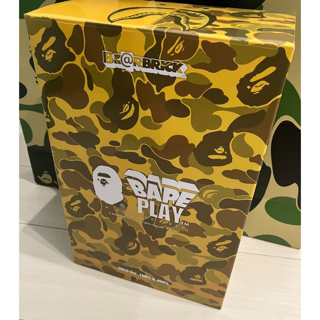 BE@RBRICK BAPE CAMO SHARK 100%&400% GOLD