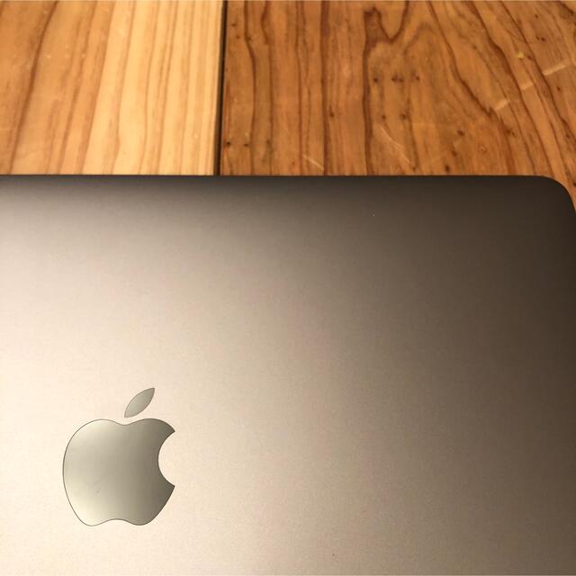 Mac (Apple)(マック)の美品 MacBook pro 13インチ 2017 メモリ16GB SSD512 スマホ/家電/カメラのPC/タブレット(ノートPC)の商品写真