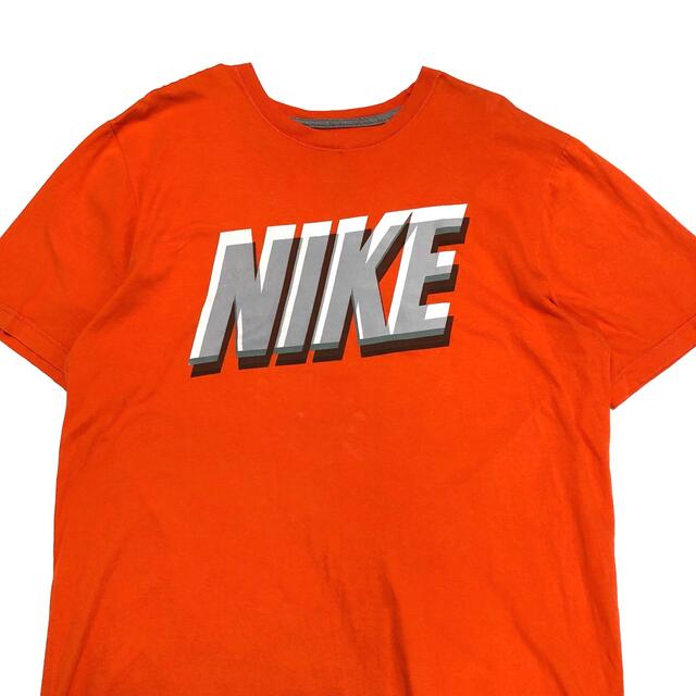 NIKE(ナイキ)の【古着】⑭ NIKE ナイキスポーツウェア　ビックプリント　デカロゴ  Tシャツ メンズのトップス(Tシャツ/カットソー(半袖/袖なし))の商品写真