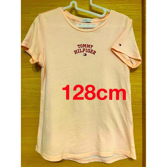 TOMMY HILFIGER(トミーヒルフィガー)のトミーヒルフィガー　Tシャツ 128 キッズ/ベビー/マタニティのキッズ服女の子用(90cm~)(Tシャツ/カットソー)の商品写真