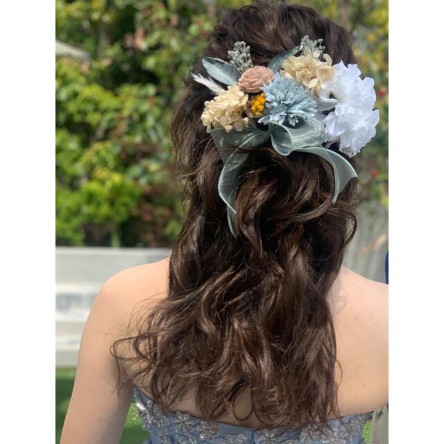 結婚式　髪飾り　ヘッドアクセサリー　ドライフラワー　卒業式　ブライダル ハンドメイドのウェディング(ヘッドドレス/ドレス)の商品写真