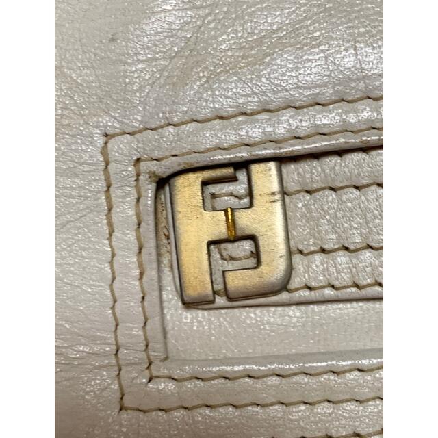 FENDI(フェンディ)のFENDIフェンディクラッチバッグ レディースのバッグ(クラッチバッグ)の商品写真