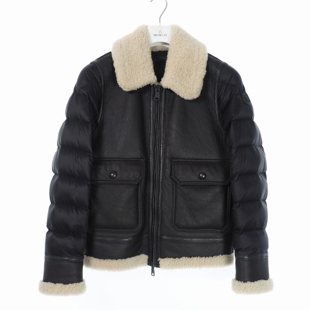 MONCLER(モンクレール)のモンクレール ムートン レザー アビエーター B-3 ダウンジャケット 1 黒 メンズのジャケット/アウター(ダウンジャケット)の商品写真