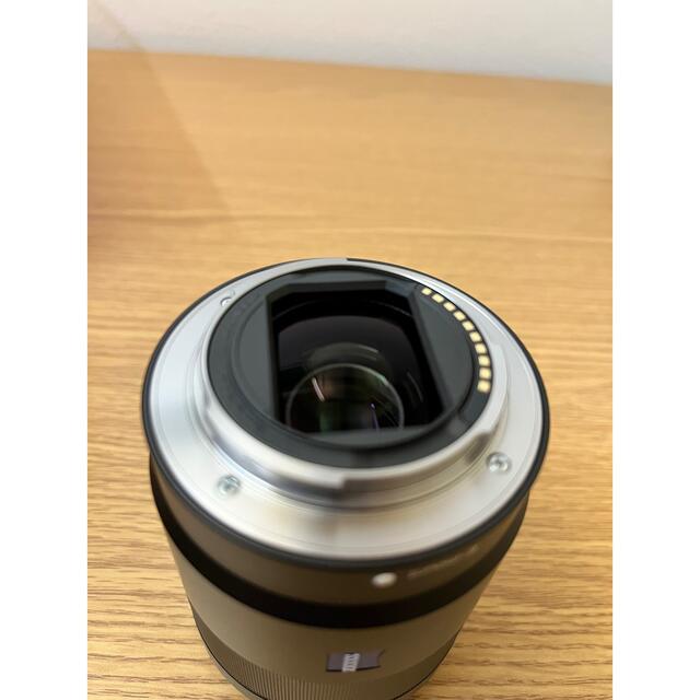 SONY(ソニー)のFE 55mm F1.8Z Zeiss SONY レンズ スマホ/家電/カメラのカメラ(レンズ(単焦点))の商品写真