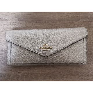 コーチ(COACH)のCOACH コーチ 長財布 ゴールド【値下げ交渉歓迎】(財布)