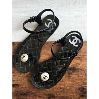 シャネル(CHANEL)のCHANEL シャネル  パールサンダル  36(サンダル)