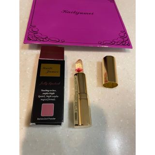 カイリーコスメティックス(Kylie Cosmetics)のプレゼントに最適✨包装付き(口紅)