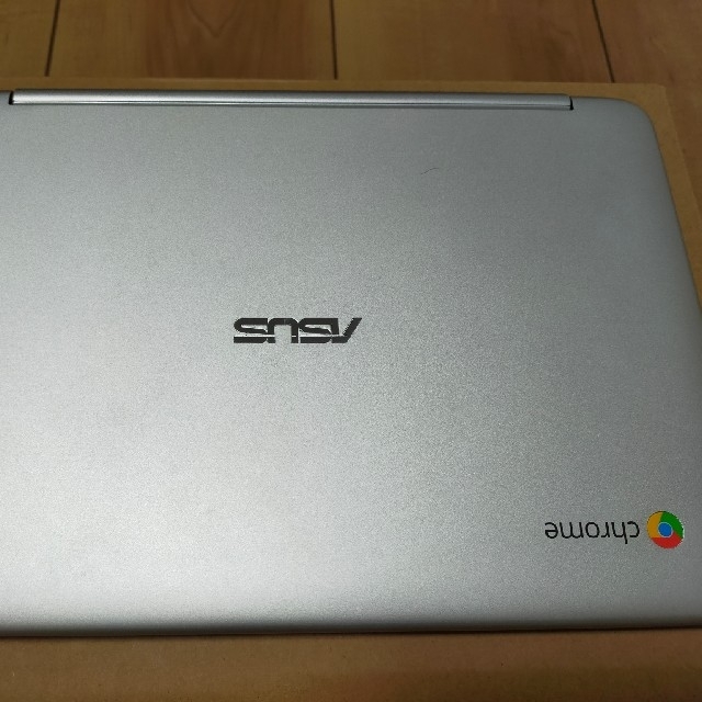 ASUS Chromebook Flip C101PA-OP1 2