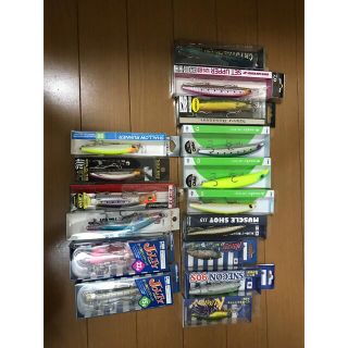 【新品】シーバスルアー　まとめ売り16本(ルアー用品)