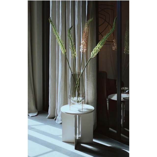 のブランド】 Menu Echasse Vase M 価格62700円 土日限定価格の