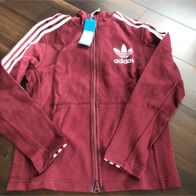 新品　未使用　adidas ジャージ