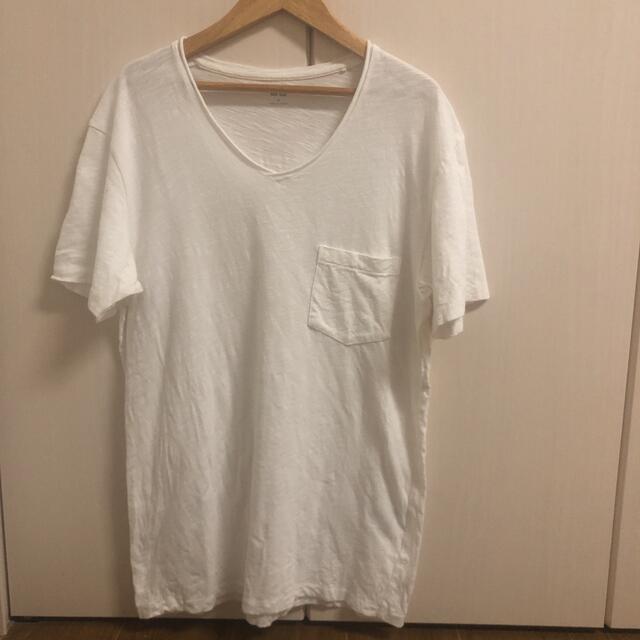 UNIQLO(ユニクロ)のユニクロ メンズVネックTシャツ M メンズのトップス(Tシャツ/カットソー(半袖/袖なし))の商品写真