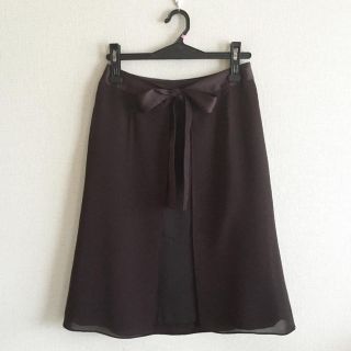 トゥービーシック(TO BE CHIC)のTO BE CHIC♡美品リボン膝丈スカート(ひざ丈スカート)