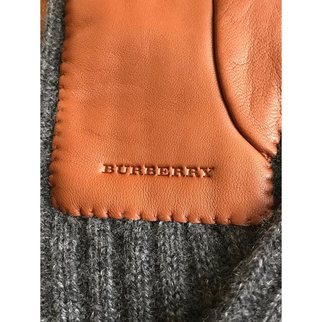 BURBERRY(バーバリー)の最終価格【未使用】Burberry レザートリム カシミヤ ロンググローブ レディースのファッション小物(手袋)の商品写真