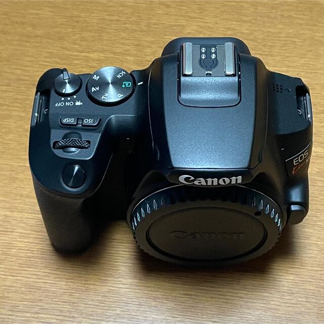 Canon kiss x10 ボディのみ