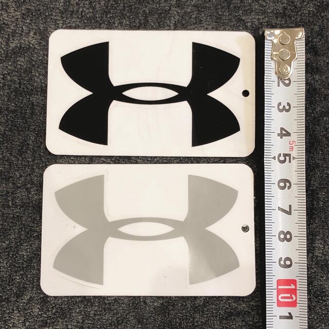 UNDER ARMOUR(アンダーアーマー)のアンダーアーマーステッカー (黒・グレー) 各1枚 その他のその他(その他)の商品写真