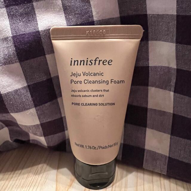 Innisfree(イニスフリー)の新品　イニスフリー  ヴォルカニック　ポア　クレンジングフォーム コスメ/美容のスキンケア/基礎化粧品(洗顔料)の商品写真