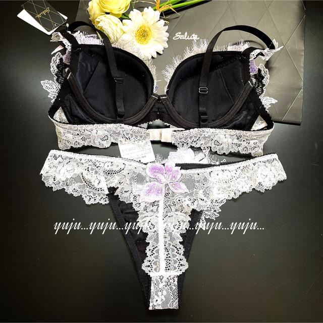 お得在庫あ Wacoal - ワコール/サルート 店舗限定 69グループ p-up