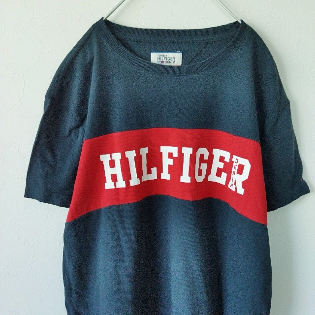 TOMMY HILFIGER(トミーヒルフィガー)の美品　TOMMY HILFIGER　Ｔシャツ　ティーシャツ　ビッグロゴ メンズのトップス(Tシャツ/カットソー(半袖/袖なし))の商品写真