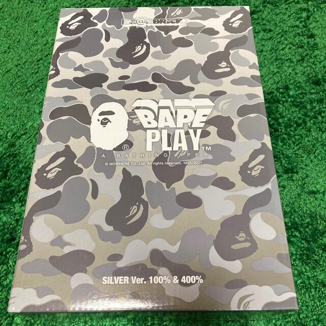 BE@RBRICK(ベアブリック)のBE@RBRICK BAPE CAMO SHARK 100%&400% シルバー エンタメ/ホビーのフィギュア(その他)の商品写真