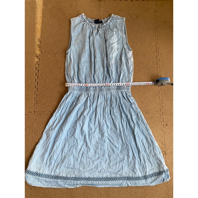 GAP(ギャップ)のGAP   デニムワンピース　ＸＸＬ キッズ/ベビー/マタニティのキッズ服女の子用(90cm~)(ワンピース)の商品写真