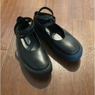 トーキョーボッパー(TOKYO BOPPER)のBELLY BUTTON バレリーナシューズ　23.5cm 厚底(ローファー/革靴)