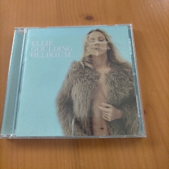 ELLIE  GOULDING  DELIRIUM   CD エンタメ/ホビーのCD(ポップス/ロック(洋楽))の商品写真