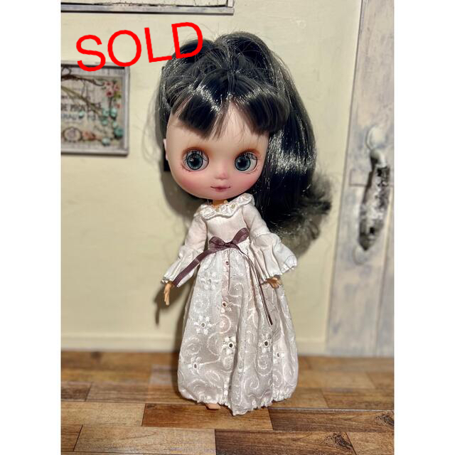 SOLD ♡ミディブライス　ミディアイシードール　アウトフィット　ドレスブライス服