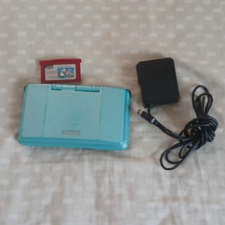 ニンテンドーDS(ニンテンドーDS)のNintendo DSと Wii ディスク5枚(携帯用ゲーム機本体)