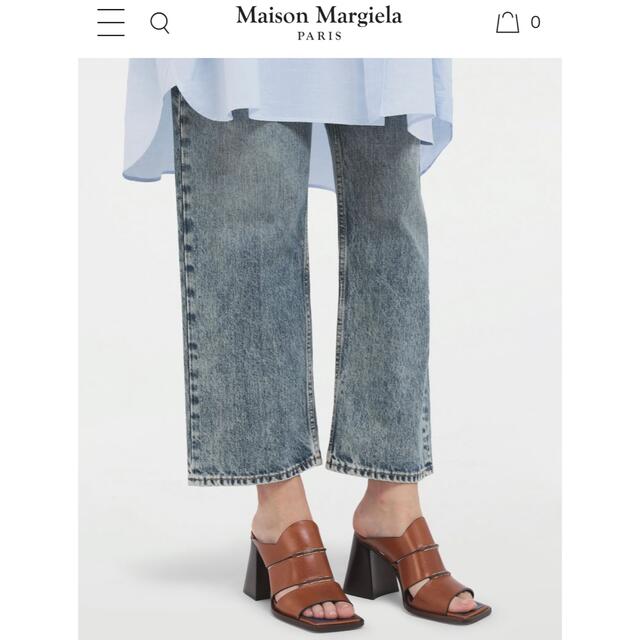 Maison Martin Margiela(マルタンマルジェラ)の【新品未使用】メゾンマルジェラ スクエアトゥレザー ミュール レディースの靴/シューズ(ミュール)の商品写真