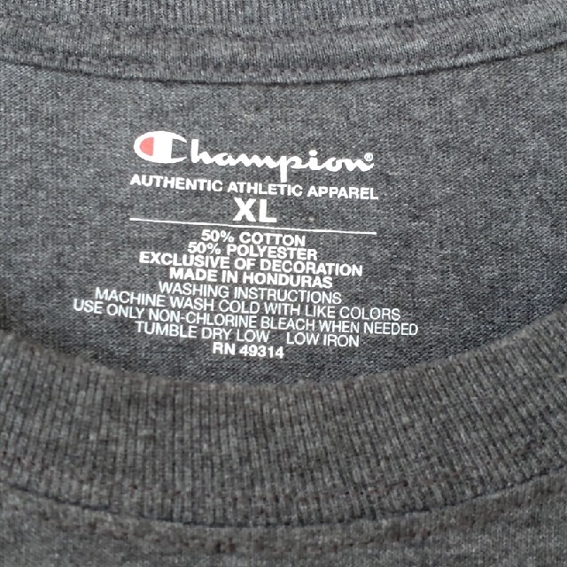 Champion(チャンピオン)の☆US古着チャンピオン/カレッジＴシャツ/濃いグレー杢/XL メンズのトップス(Tシャツ/カットソー(半袖/袖なし))の商品写真