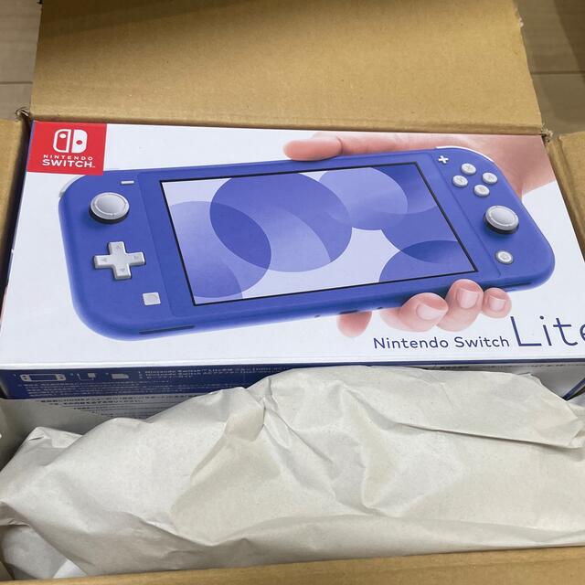 Nintendo Switch lite ブルー