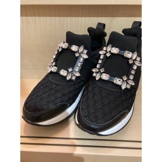 ROGER VIVIER - ロジェ風 スニーカー ビジュー 黒 35サイズの通販 by