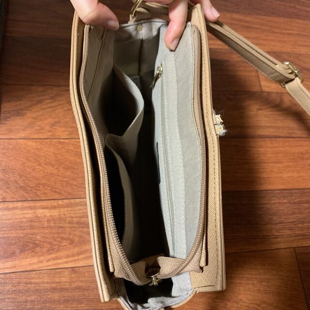 COMME CA ISM(コムサイズム)のジャンク扱い　コムサ  ロゴプレートショルダーバッグ レディースのバッグ(ショルダーバッグ)の商品写真