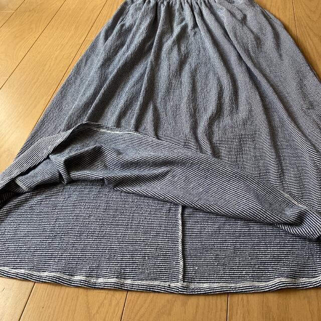 GU(ジーユー)のボーダー　ロングスカート　Mサイズ レディースのスカート(ロングスカート)の商品写真