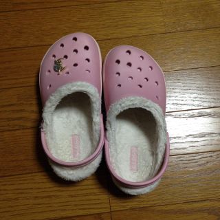 クロックス(crocs)のクロックス ボア ピンク サンダル(サンダル)