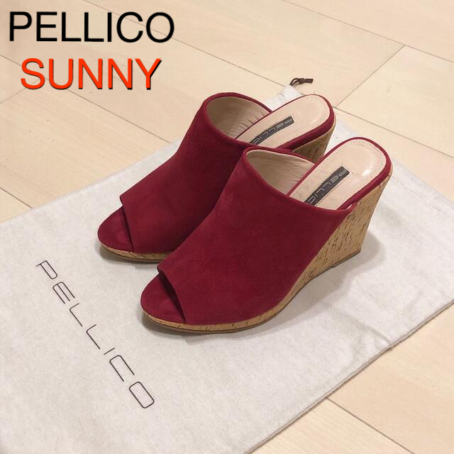 PELLICO(ペリーコ)のPELLICO ペリーコサニーサンダル 36赤スェード レディースの靴/シューズ(サンダル)の商品写真