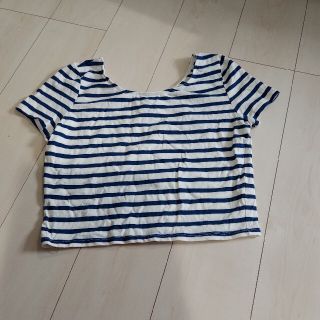エイチアンドエム(H&M)のショート丈　Tシャツ(Tシャツ(半袖/袖なし))