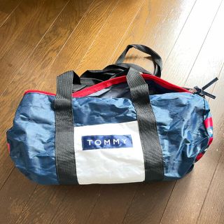 TOMMY HILFIGER - TOMMY HILFIGER 丸型ボストンバッグ ショルダー