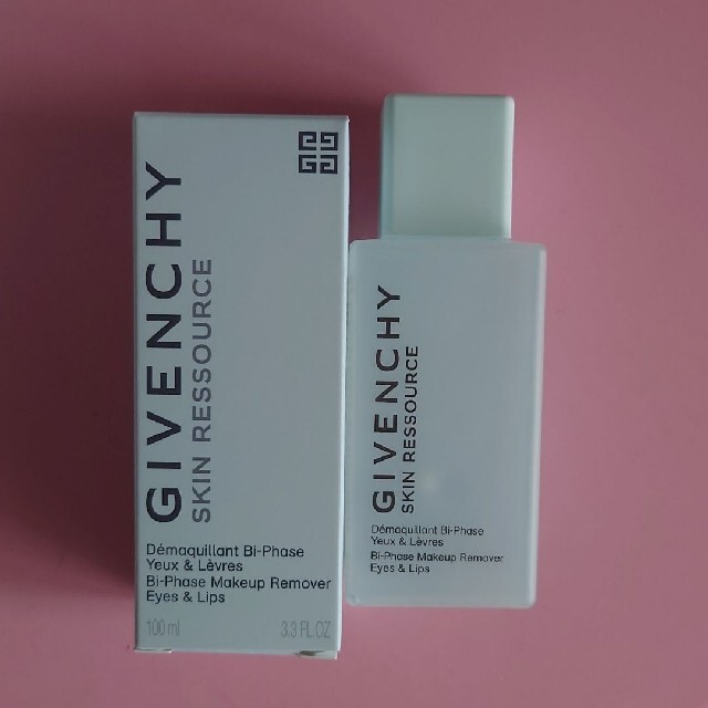 GIVENCHY(ジバンシィ)の【新品・未使用】ジバンシイ　アイ&リップ　メイクアップリムーバー　100ml コスメ/美容のスキンケア/基礎化粧品(クレンジング/メイク落とし)の商品写真