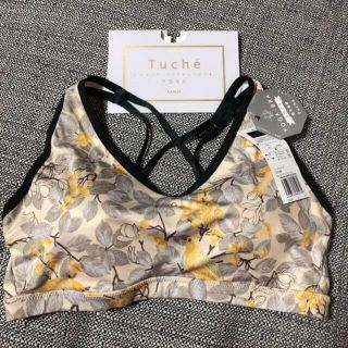 グンゼ(GUNZE)の定価2530円 Tuche yoga トゥシェ ヨガ カップ付きハーフトップ(ブラ)