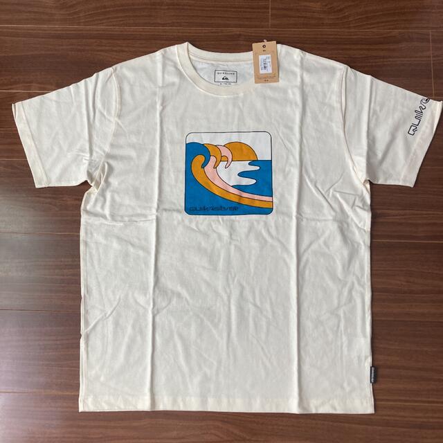 QUIKSILVER(クイックシルバー)のクイックシルバー 半袖Tシャツ XL 薄ベージュ 生成り プリント柄 メンズのトップス(Tシャツ/カットソー(半袖/袖なし))の商品写真