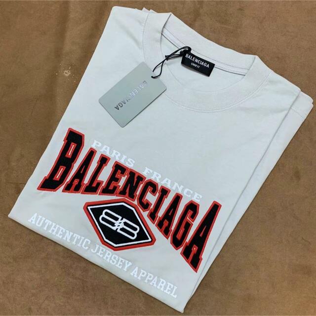Balenciaga(バレンシアガ)のバレンシアガ balenciaga ビックロゴトップス クルーネック コットンT メンズのトップス(Tシャツ/カットソー(半袖/袖なし))の商品写真
