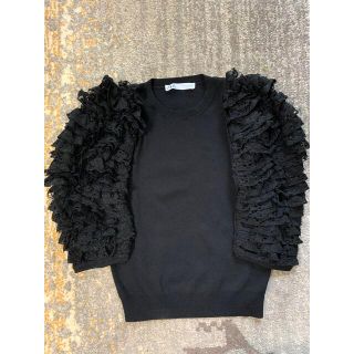 ザラ(ZARA)の新品★ZARA 袖フリルレース　サマーニット　黒　M(カットソー(長袖/七分))