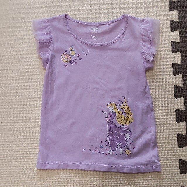 UNIQLO(ユニクロ)のUNIQLO Tシャツ 100 ラプンツェル キッズ/ベビー/マタニティのキッズ服女の子用(90cm~)(Tシャツ/カットソー)の商品写真