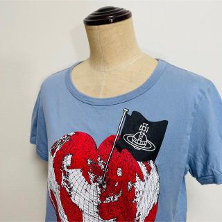 ヴィヴィアンウエストウッド(Vivienne Westwood)の【送料無料】Vivienne Westwood Tシャツ◎カットソー 地球ハート(Tシャツ(半袖/袖なし))