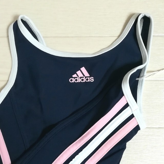 adidas(アディダス)の新品未使用●アディダスadidas 女児スクール水着 120cm キッズ/ベビー/マタニティのキッズ服女の子用(90cm~)(水着)の商品写真