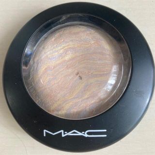 マック(MAC)のM·A·C ミネラライズ スキンフィニッシュ　ライトスカペード(フェイスカラー)